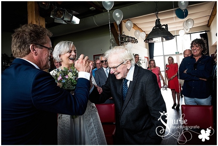 bruidsfotograaf Zeeland trouwfoto's bij Herberg Tiengemeten (20)